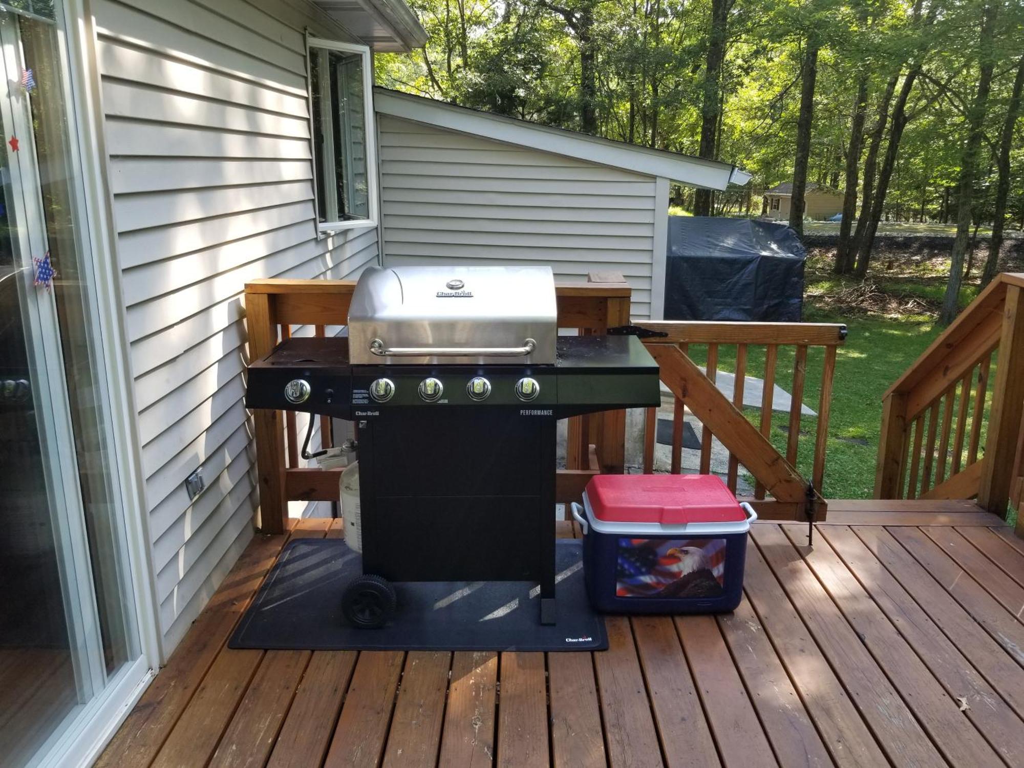 Serenity And Fun All In One In This Cozy Pocono Cabin Jim Thorpe Exterior foto